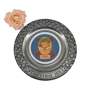 Vintage Wilton Pewter Christmas‎ 1975 Collector Plate Red Rose Tea Child Roses